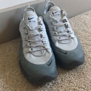 Mens Nike Air Max Axis